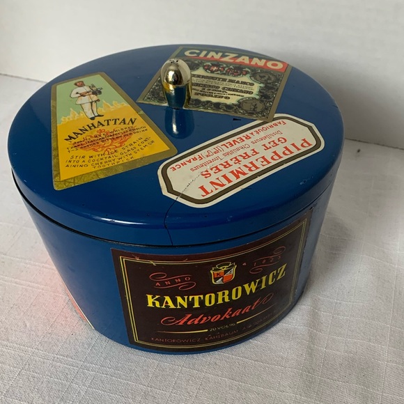 VINTAGE LACQUERWARE | Bar Snack Container. Liquor themed. - Picture 2 of 8